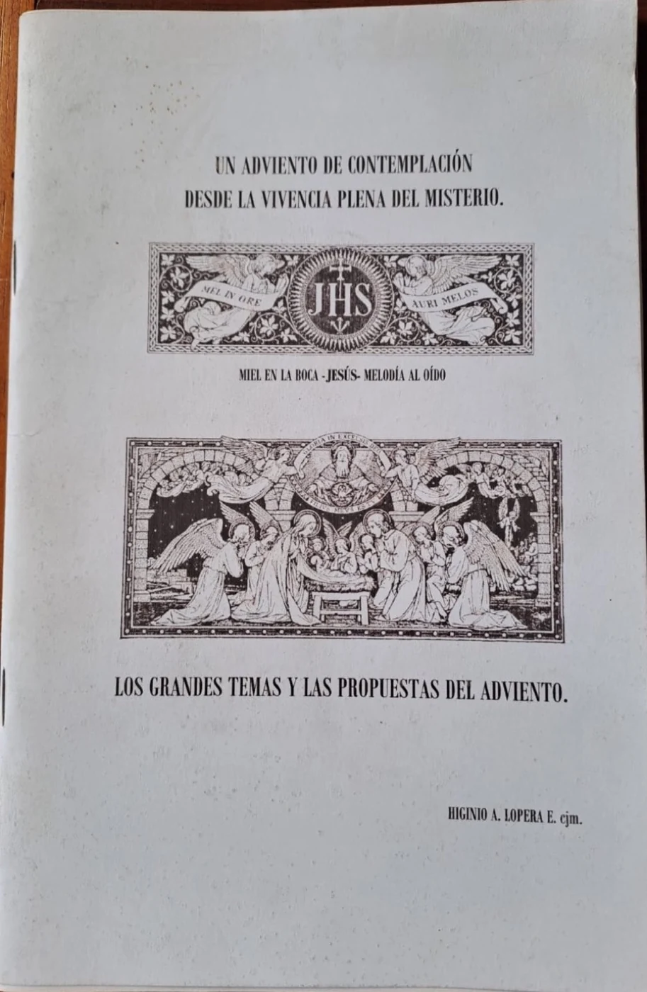Pagina del titolo fotografata: Un adviento de contemplación desde la vivencia plena del misterio